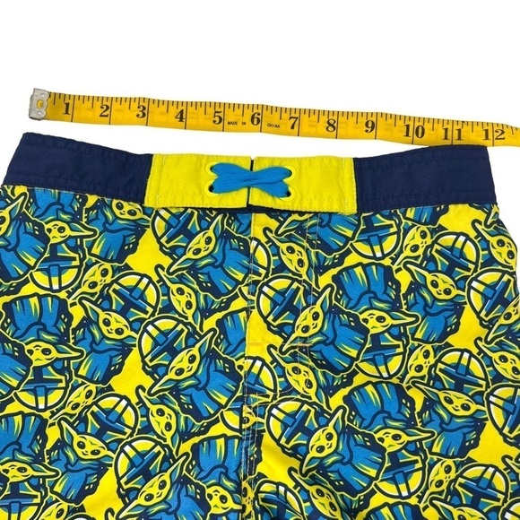 Star Wars Boys Youth Baby Yoda Swim Trunks Mandalorian Disney Size 9 10 - Picture 6 of 10